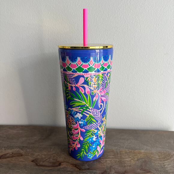 Lilly Pulitzer Blue Tiger Jungle 24 oz Tumbler with Gold Lid and Pink Straw - Picture 4 of 8